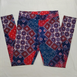American Eagle high-rise Red and Blue Geometric Print leggings, size S